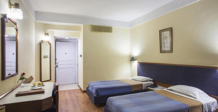 Hotel Kalinga Ashok Бхубанешвара Экстерьер фото